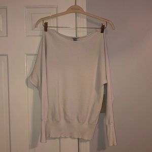 White Oversized Fall Sweater (XS)